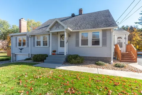 9 Fairview Rd, Lunenburg, MA 01462