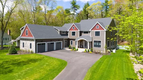 45 Randall St, Easton, MA 02356