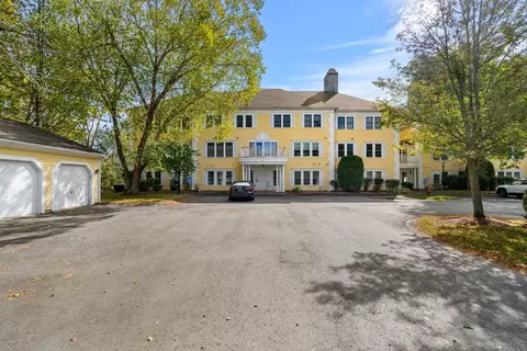 1 Riverview Blvd #2-203, Methuen, MA 01844