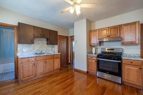 417-419 Ferry St, Everett, MA 02149 photo 6