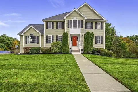 185 Prairie St, Northbridge, MA 01534