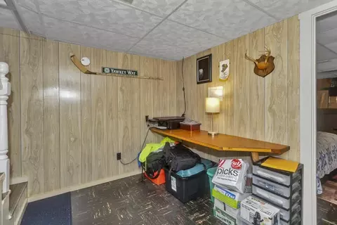 63 Judith St, Springfield, MA 01118 photo 28