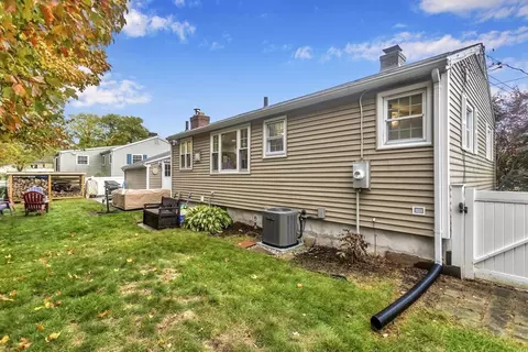 63 Judith St, Springfield, MA 01118 photo 23