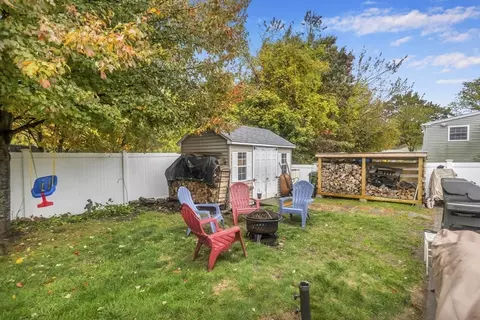 63 Judith St, Springfield, MA 01118 photo 22