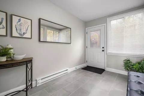Entry Way - 71 School St #71, Acton, MA 01720 photo 1 of 9