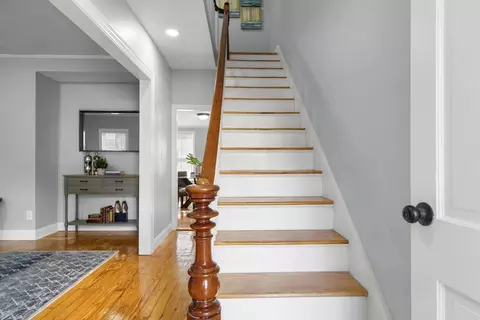 Entry Way - 71 School St #71, Acton, MA 01720 photo 5 of 9