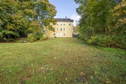 Exterior - 71 School St #71, Acton, MA 01720 photo 6 of 6