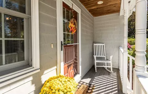 199 W Main St, Georgetown, MA 01833 photo 3