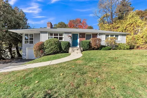 83 Newton Ave N, Worcester, MA 01602