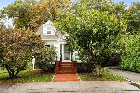 14 Howard Ct, Braintree, MA 02184