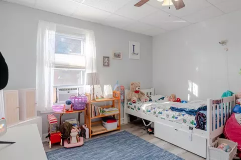 8 Gladding Pl, Fall River, MA 02721 photo 21