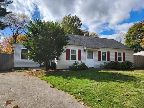 29 Rayburn Rd, Stoughton, MA 02072