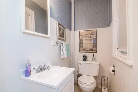 28 Rencelau St, Springfield, MA 01118 photo 14