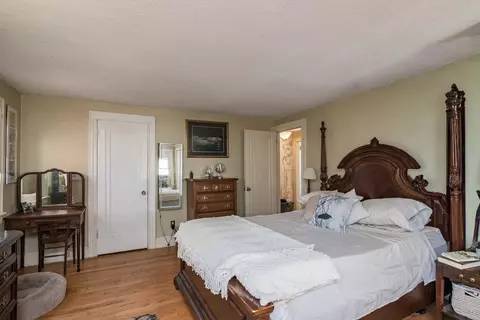 28 Rencelau St, Springfield, MA 01118 photo 24