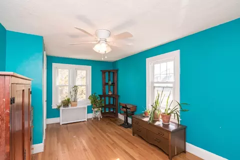 28 Rencelau St, Springfield, MA 01118 photo 27