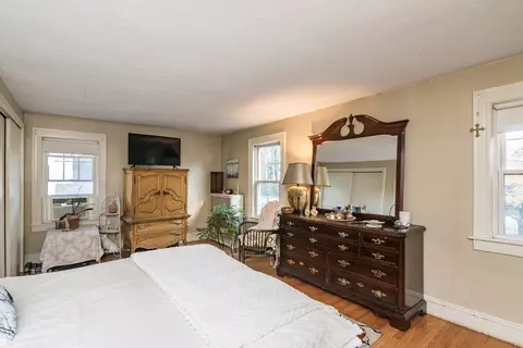28 Rencelau St, Springfield, MA 01118 photo 23