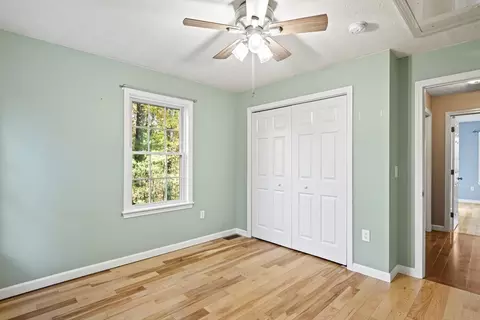 29 Shore Dr, Upton, MA 01568 photo 21