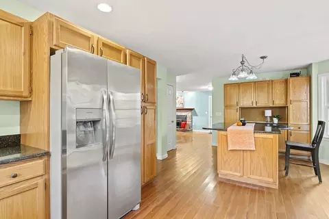 29 Shore Dr, Upton, MA 01568 photo 10