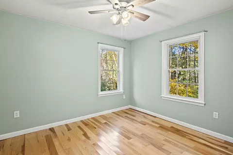 29 Shore Dr, Upton, MA 01568 photo 20