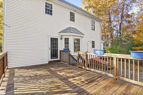 29 Shore Dr, Upton, MA 01568 photo 32