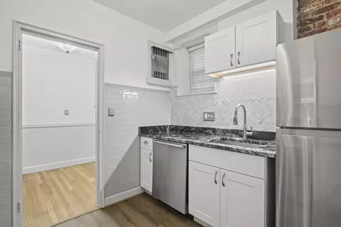 58 Elm St #1, Worcester, MA 01609 photo 19