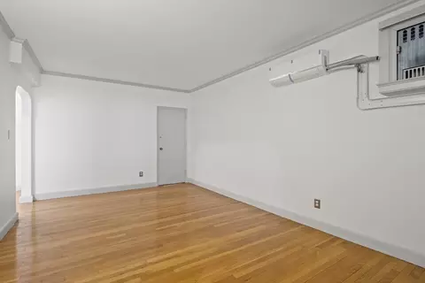 58 Elm St #1, Worcester, MA 01609 photo 12