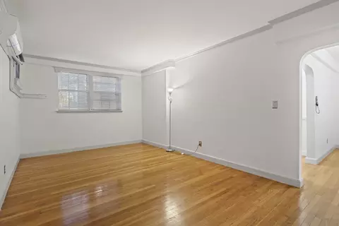 58 Elm St #1, Worcester, MA 01609 photo 10