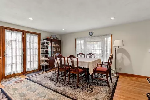 17 Orchard St, Beverly, MA 01915 photo 22