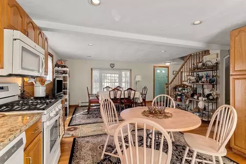 17 Orchard St, Beverly, MA 01915 photo 15
