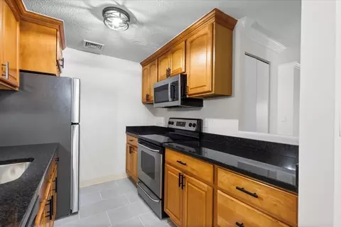 15 Bower Rd #A2, Quincy, MA 02169 photo 8
