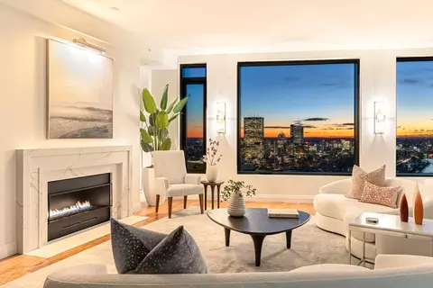 110 Sudbury St #3601, Boston, MA 02114