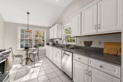 154 Danforth St, Framingham, MA 01701 photo 6