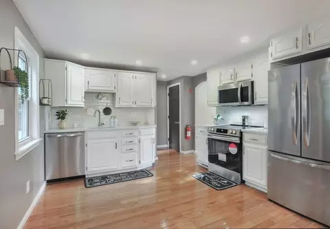 Entry Way - 229 Mill St, Randolph, MA 02368 photo 1 of 1