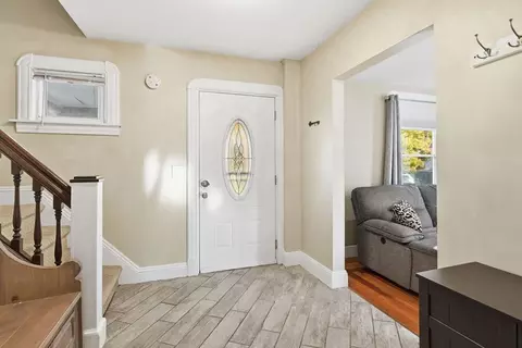 73 Maple Ter, West Springfield, MA 01089 photo 4