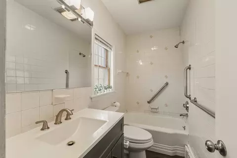 70 Nagle St, Springfield, MA 01151 photo 14