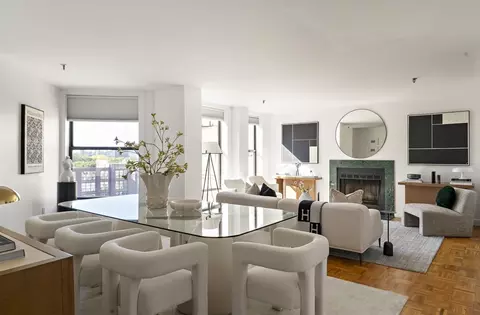 390 Commonwealth Ave #812, Boston, MA 02215