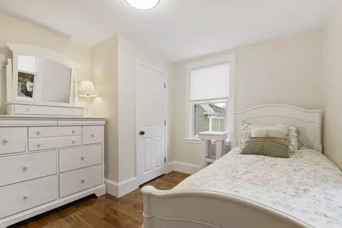 85 Alpine Pl, Franklin, MA 02038 photo 18