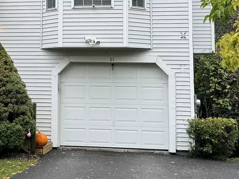 Exterior - 11 Phoenix St, Worcester, MA 01604 photo 3 of 3