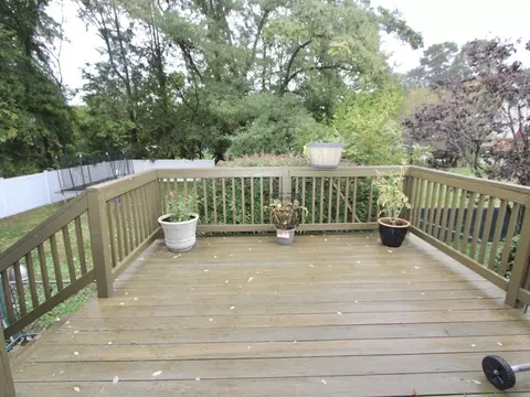 Exterior - 11 Phoenix St, Worcester, MA 01604 photo 2 of 3
