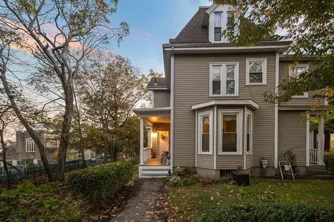 125 Harvard St, Everett, MA 02149 photo 2