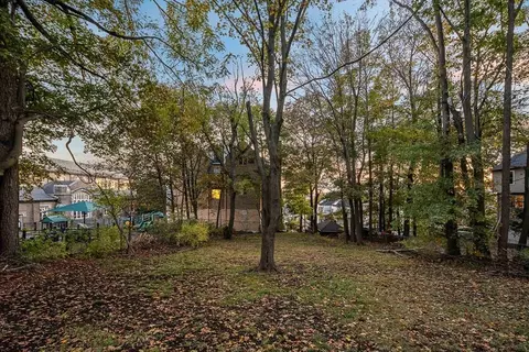 125 Harvard St, Everett, MA 02149 photo 8