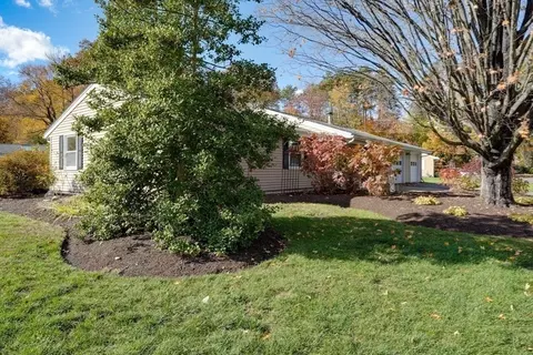 36 Ruthellen Rd, Framingham, MA 01701 photo 3