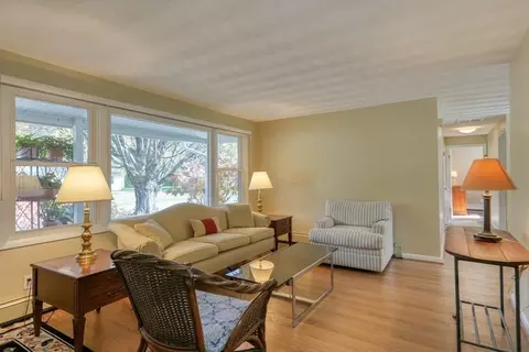 36 Ruthellen Rd, Framingham, MA 01701 photo 14