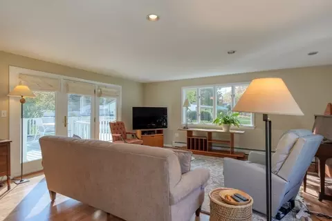 36 Ruthellen Rd, Framingham, MA 01701 photo 7
