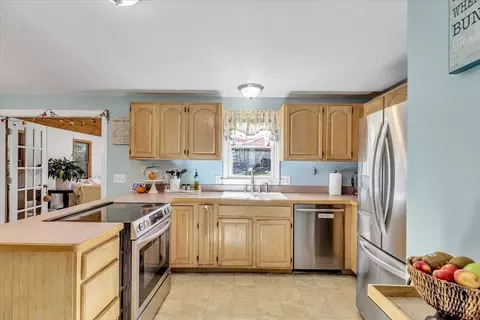 20 Windsor Way, Mashpee, MA 02649 photo 10