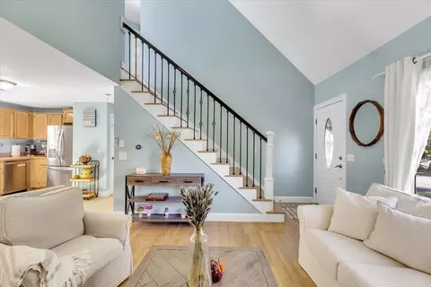 20 Windsor Way, Mashpee, MA 02649 photo 5