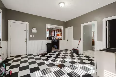 105 16th St, Fall River, MA 02723 photo 17