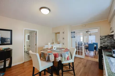 105 16th St, Fall River, MA 02723 photo 6