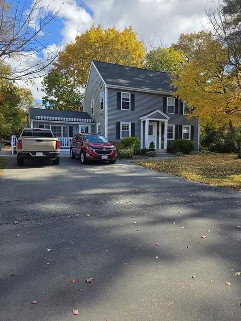 46 Wardson Cir, Rockland, MA 02370
