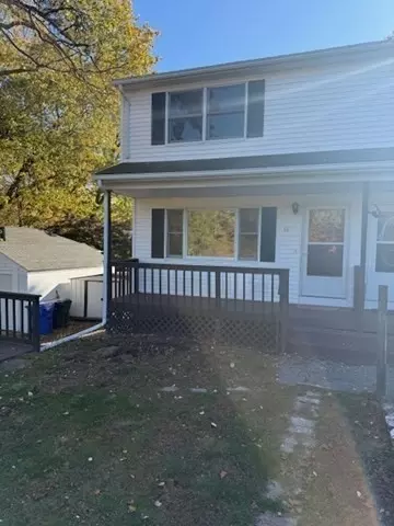 61 Glenmore St, Springfield, MA 01129